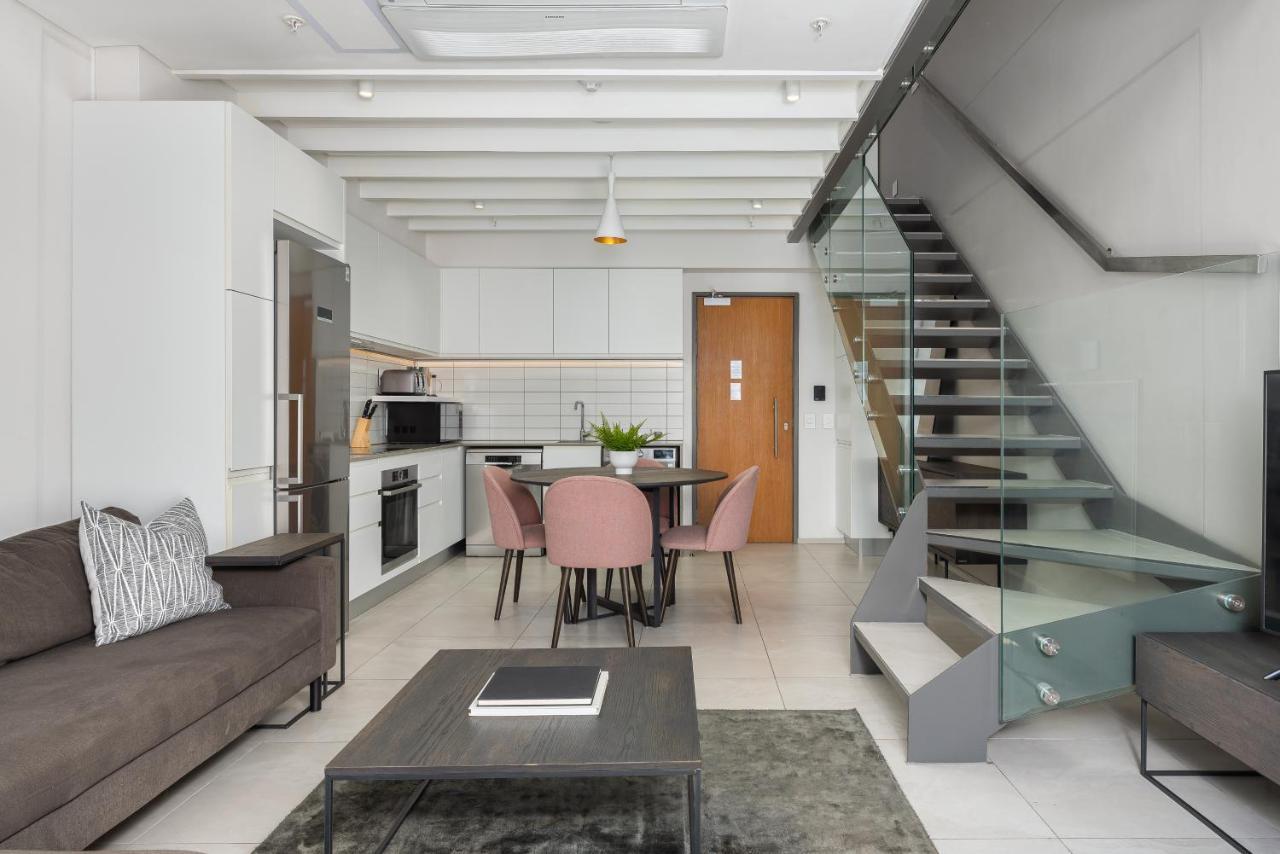 117 On Strand Apartments Кейптаун Екстериор снимка