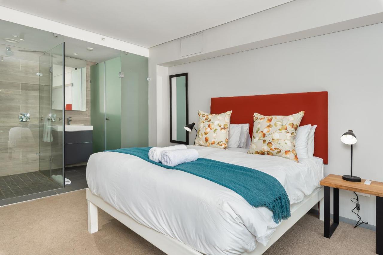 117 On Strand Apartments Кейптаун Екстериор снимка