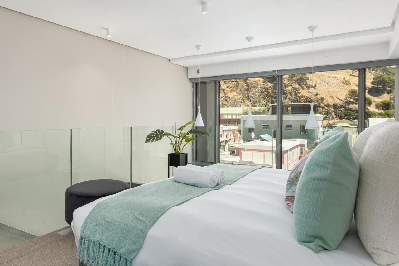 117 On Strand Apartments Кейптаун Екстериор снимка