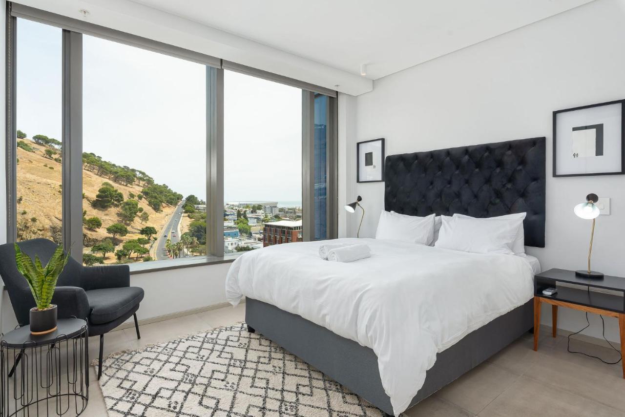 117 On Strand Apartments Кейптаун Екстериор снимка