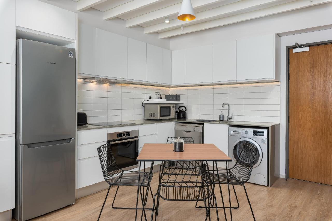 117 On Strand Apartments Кейптаун Екстериор снимка